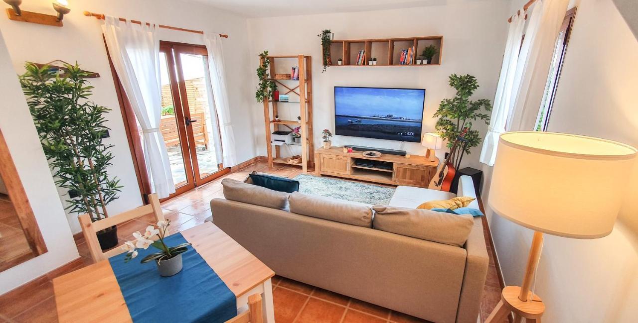 Oasis Desert - Holiday Home With Pool & Garden Near Corralejo And Lajares Luaran gambar